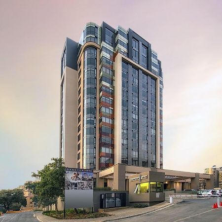 יוהנסבורג Luxury @ Sandton Skye מראה חיצוני תמונה